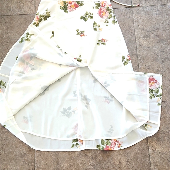 NWOT..N.L.W MAXI DRESS - Picture 10 of 12